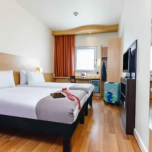3* Hotel Ibis Esenyurt