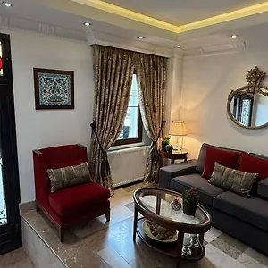 Four Doors Estambul